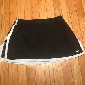 Nike sports skort